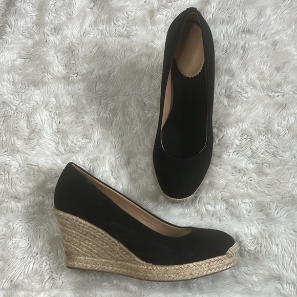 J. Crew black wedge heels size woman’s 8 - Picture 2 of 6